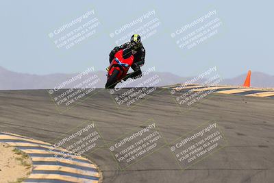 media/Mar-28-2022-Superbike Trackdays (Mon) [[b8603d0f67]]/Open Track Time/Turns 9 and 10/